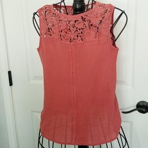 Garnet Hill pink lace shell sz. 4